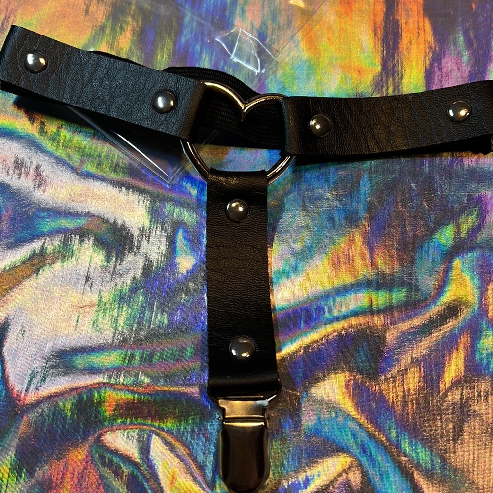 NEW Sexy Black Heart Garters